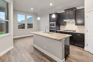 10436 Palmetto St, Grand Prairie, TX 76065 - Photo 5