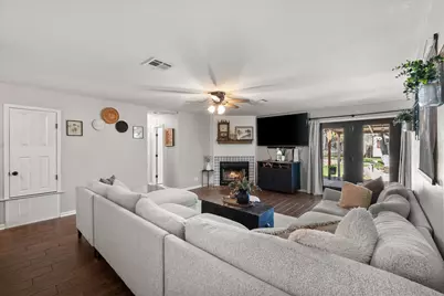 328 Northwood Boulevard, Corsicana, TX 75110 - Photo 7