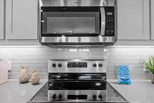 10389 Sarasota St, Grand Prairie, TX 76065 - Photo 5