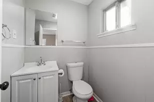 706 Horseshoe Dr, Beverly Hills, TX 76711 - Photo 13