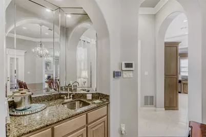 1000 Villa Drive, Fort Worth, TX 76120 - Photo 19