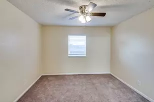 512 S Delaware St, Irving, TX 75060 - Photo 5