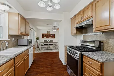 41 Regents Park, Bedford, TX 76022 - Photo 13