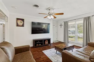 41 Regents Park, Bedford, TX 76022 - Photo 5