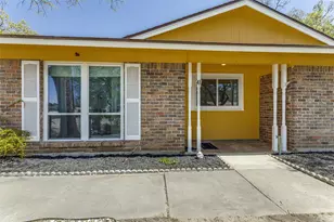 41 Regents Park, Bedford, TX 76022 - Photo 3