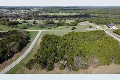 8213 Fullerton Drive, Cleburne, TX 76033 - Photo 13