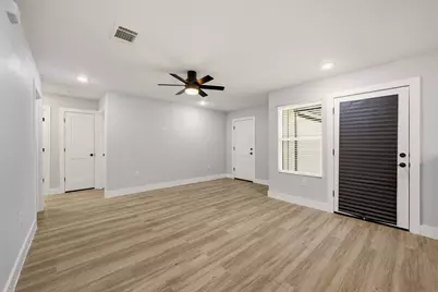 1523 W Bond Street, Denison, TX 75020 - Photo 5