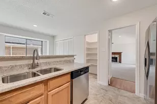 2309 Crystal Creek Ln, Garland, TX 75040 - Photo 9