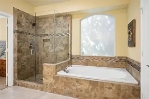 8301 Bartley Cir, Plano, TX 75025 - Photo 17