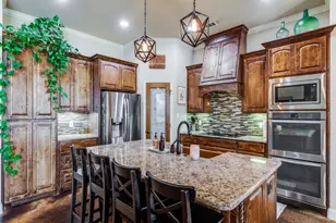 146 Fawna Dr, Azle, TX 76020 - Photo 7