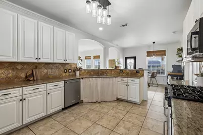 5121 Summerview Lane, Celina, TX 75009 - Photo 11
