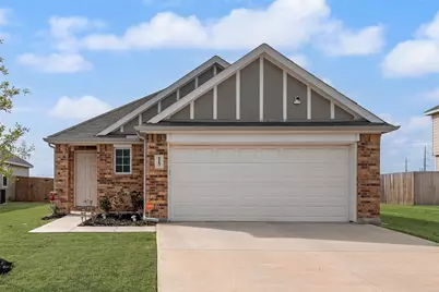 1117 Takeoff Avenue, Fort Worth, TX 76131 - Photo 3