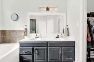 14638 Riverside Dr, Little Elm, TX 75068 - Photo 11