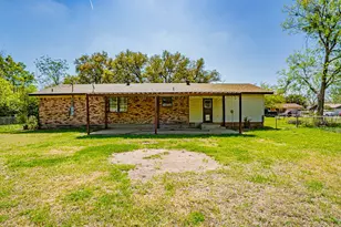 1110 Penrod St, Granbury, TX 76048 - Photo 11