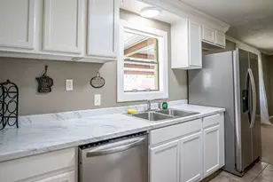 1110 Penrod St, Granbury, TX 76048 - Photo 19