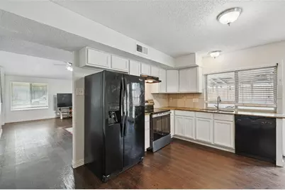 1231 Tiffany Lane, Lewisville, TX 75067 - Photo 15