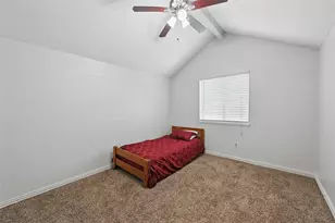 1231 Tiffany Ln, Lewisville, TX 75067 - Photo 9