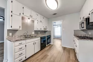 7404 Forrest Ln, North Richland Hills, TX 76182 - Photo 9