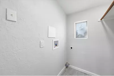 330 W Vinyard Road, Duncanville, TX 75137 - Photo 17