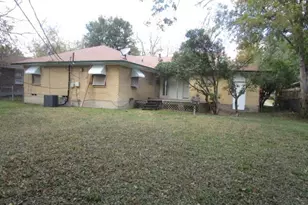 1210 McDonald Dr, Garland, TX 75041 - Photo 9