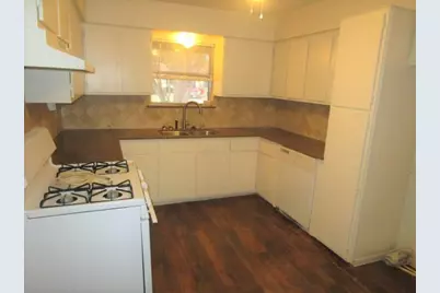 1210 McDonald Drive, Garland, TX 75041 - Photo 11