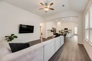 1321 Shire Dr, Aubrey, TX 76227 - Photo 7