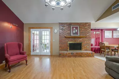 1001 Field Crest Court, Arlington, TX 76012 - Photo 11