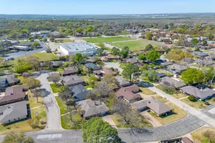 1001 Field Crest Ct, Arlington, TX 76012 - Photo 39