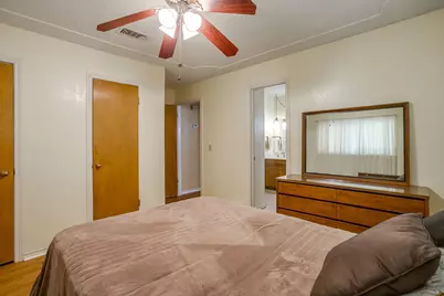 1001 Field Crest Court, Arlington, TX 76012 - Photo 31