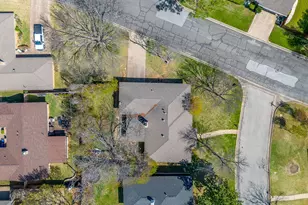 1001 Field Crest Ct, Arlington, TX 76012 - Photo 37