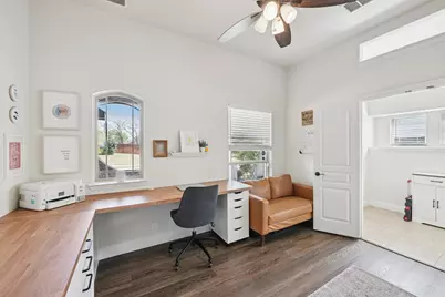 1811 Sunflower Drive, Glenn Heights, TX 75154 - Photo 5