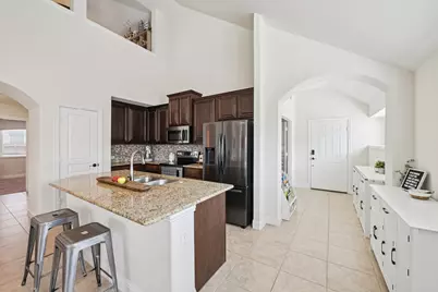 1811 Sunflower Drive, Glenn Heights, TX 75154 - Photo 7