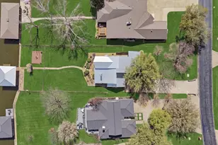 519 Kiowa Dr W, Lake Kiowa, TX 76240 - Photo 37