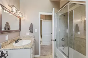 657 Hidden Lakes Blvd, Gunter, TX 75058 - Photo 19