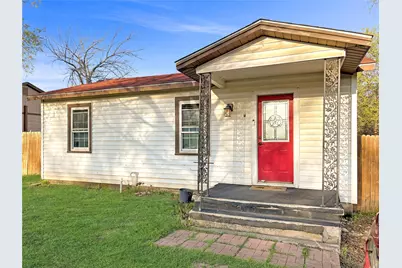 823 Clyde Street, White Settlement, TX 76108 - Photo 3