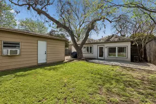 5715 Kenwood Ave, Dallas, TX 75206 - Photo 33