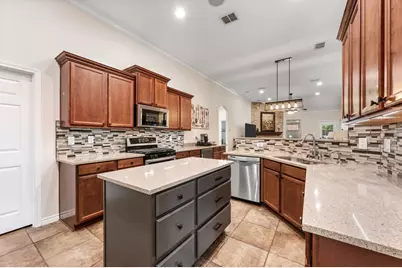 2778 Safe Harbor Drive, Lewisville, TX 75056 - Photo 9