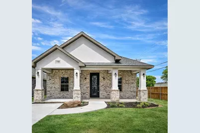1102 Fort Worth St Street, Grand Prairie, TX 75050 - Photo 1