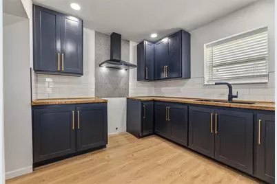 203 Red Bird Court, Cleburne, TX 76058 - Photo 11