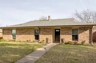 1447 Vanderbilt Dr, Plano, TX 75023 - Photo 3