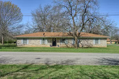 311 N Britton Street, Tom Bean, TX 75489 - Photo 5