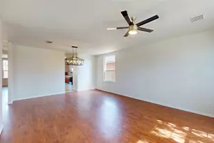 523 Zachum Dr, Arlington, TX 76002 - Photo 9