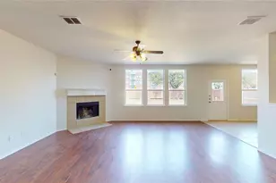 523 Zachum Dr, Arlington, TX 76002 - Photo 5