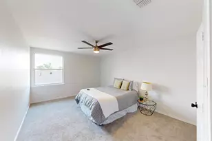 523 Zachum Dr, Arlington, TX 76002 - Photo 17
