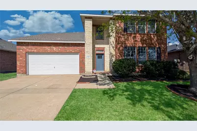 523 Zachum Drive, Arlington, TX 76002 - Photo 1