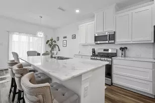 2745 Splendor Ln, Little Elm, TX 75068 - Photo 9