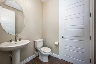 11901 Southerland Dr, Denton, TX 76207 - Photo 27