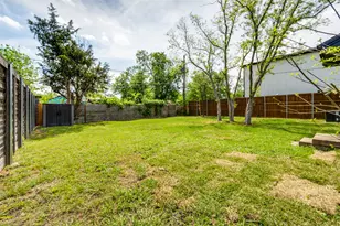 9978 Witham St, Dallas, TX 75220 - Photo 23
