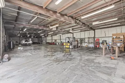 2309 N Main Street, Cleburne, TX 76033 - Photo 11