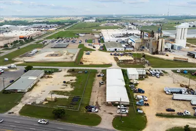 2309 N Main Street, Cleburne, TX 76033 - Photo 15